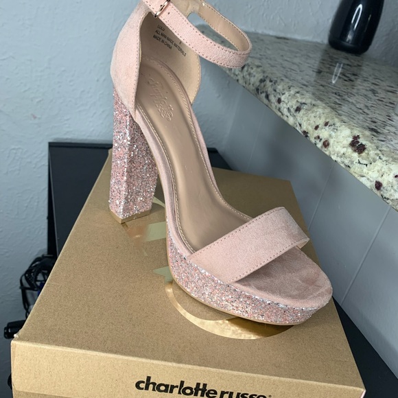 Heel - Picture 2 of 2